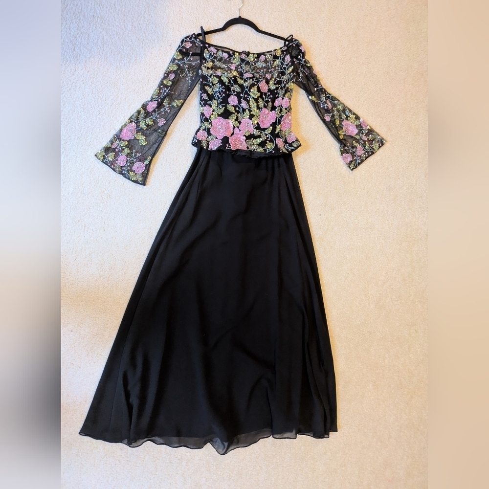 Cassandra Stone 8 Beaded Dress